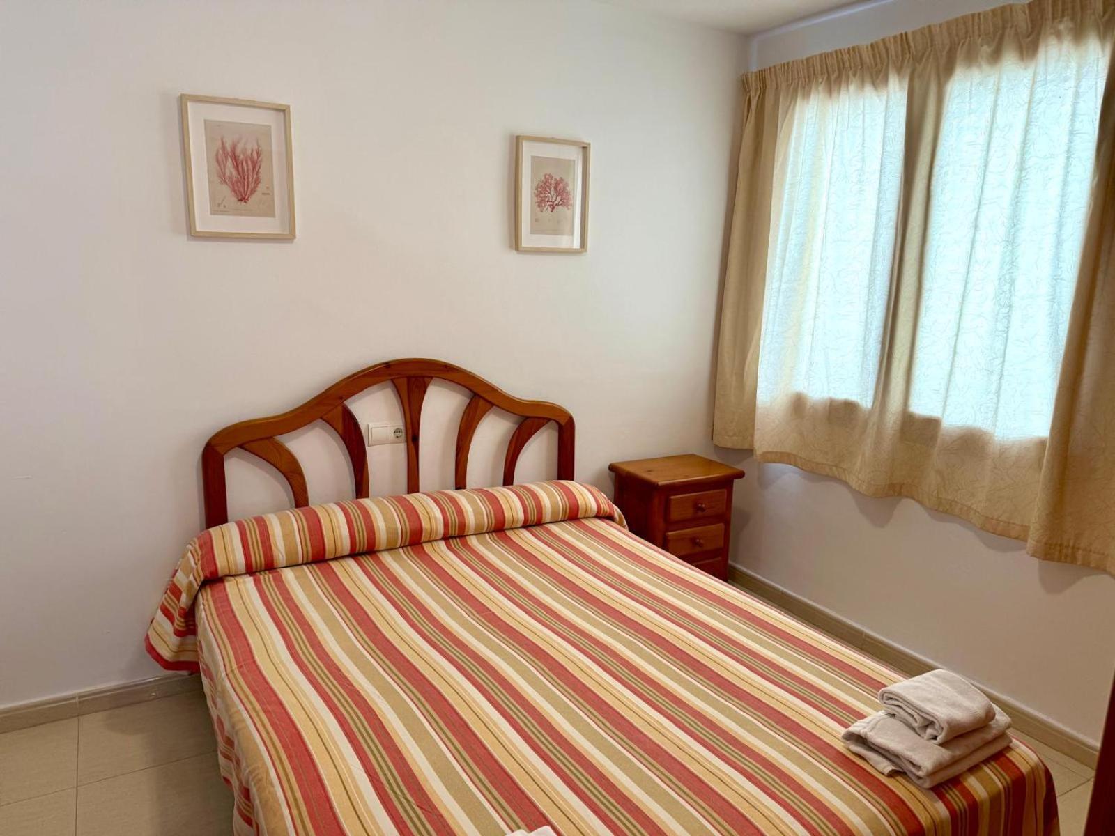 Apartamentos Colon ซาลอว์ ภายนอก รูปภาพ